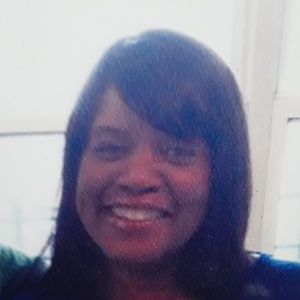 Meet your Posher, Cynthia